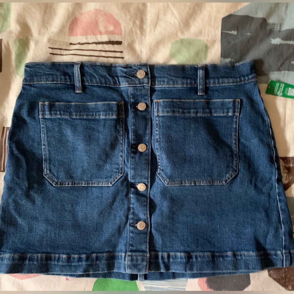 Gap denim mini skirt